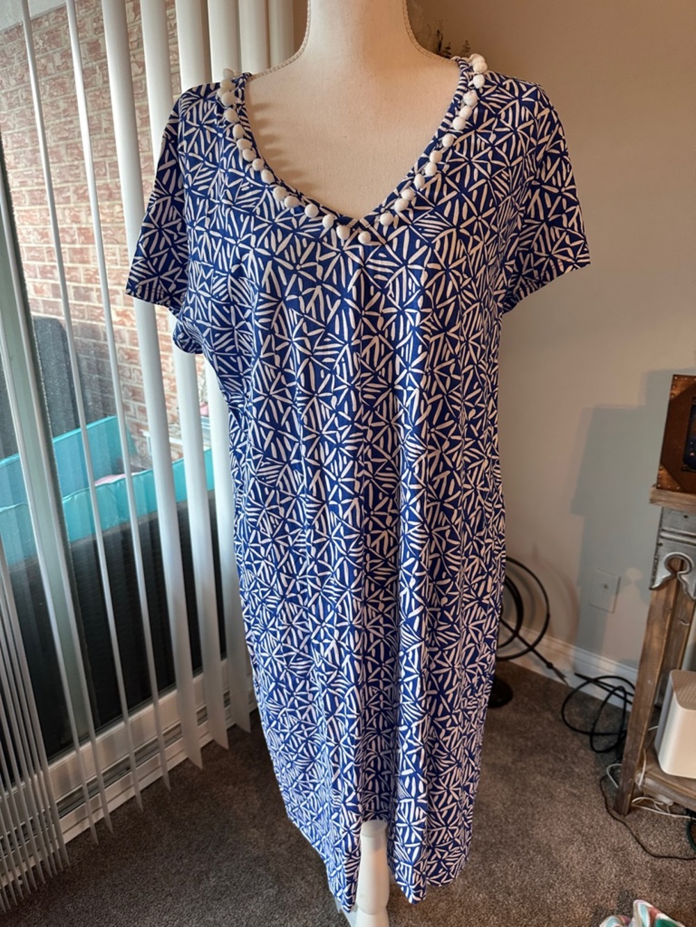 Lilly Pulitzer Blue and White Geometric Short Sleeve Dress